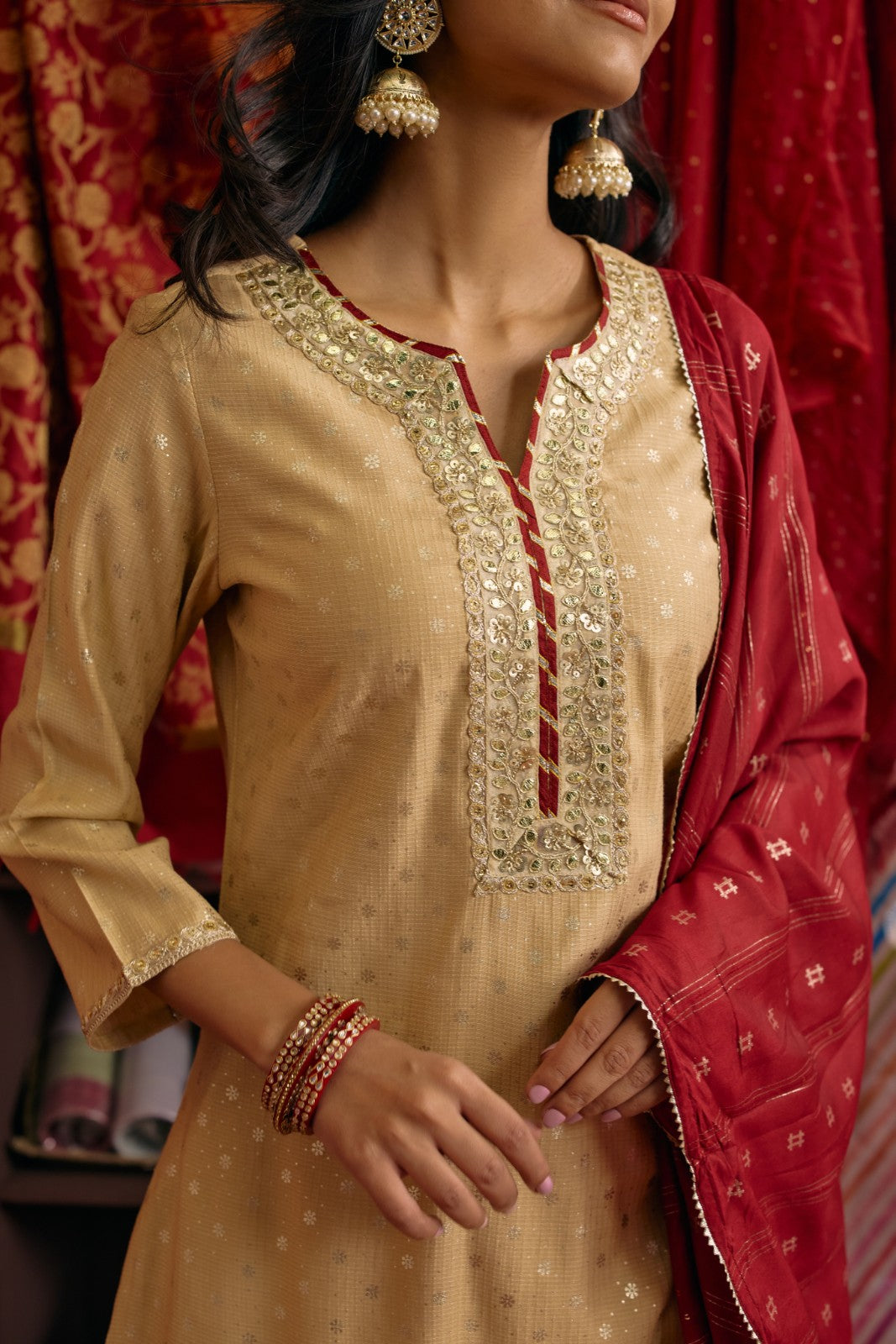 Chamak Chalo Set