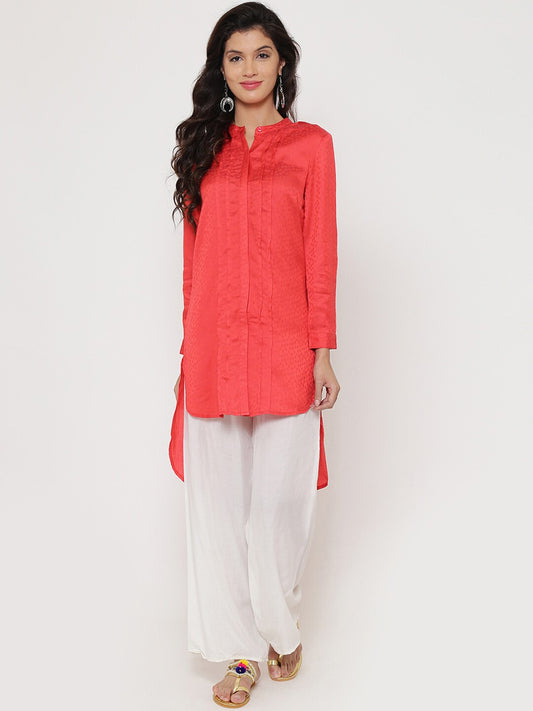 BeIndi Women Red Kurtas