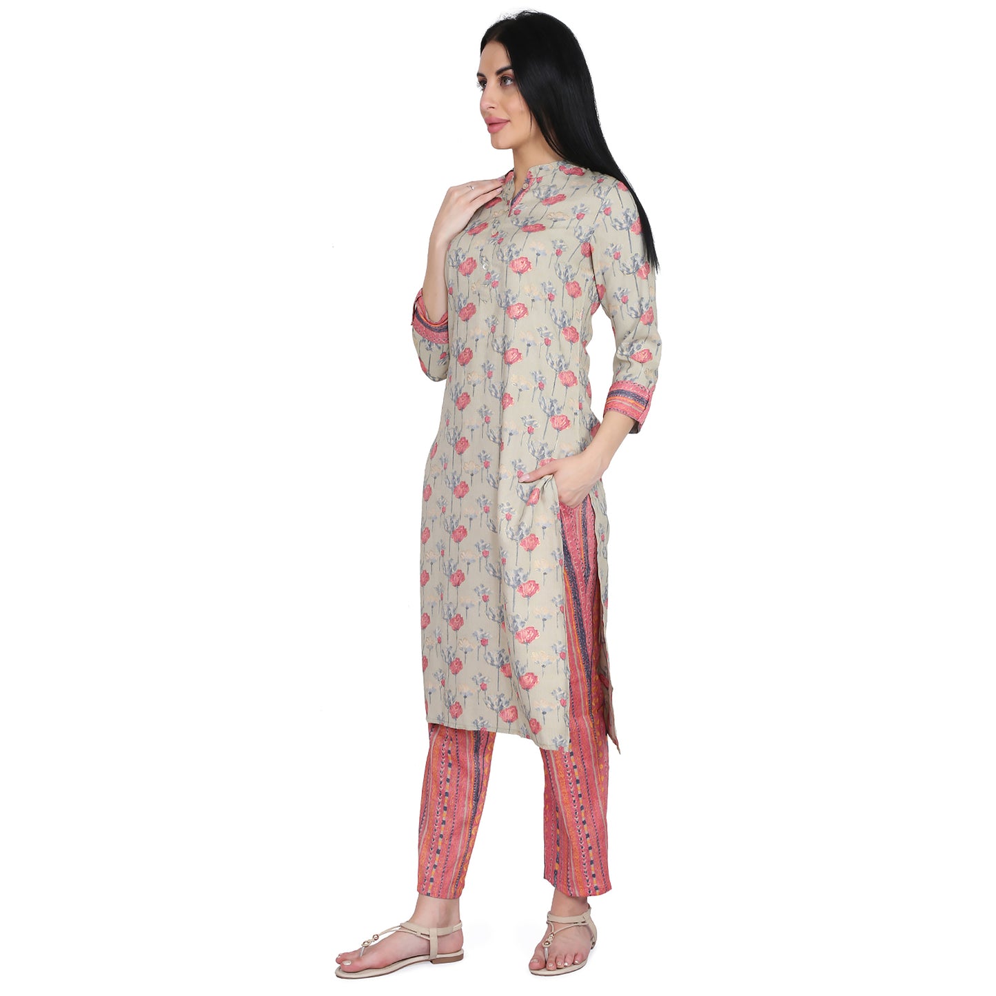 Be Indi Women Red Floral Printed Kurta with Trousers