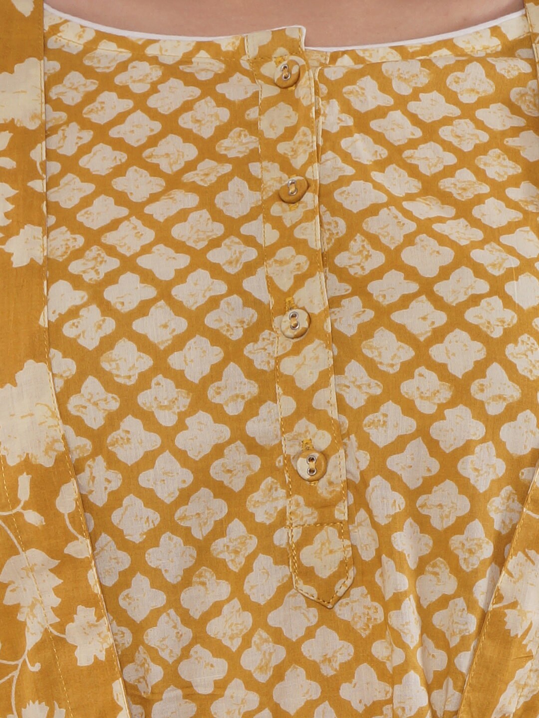 Women Yellow Double layered Printed kurta with Flared Palazzo