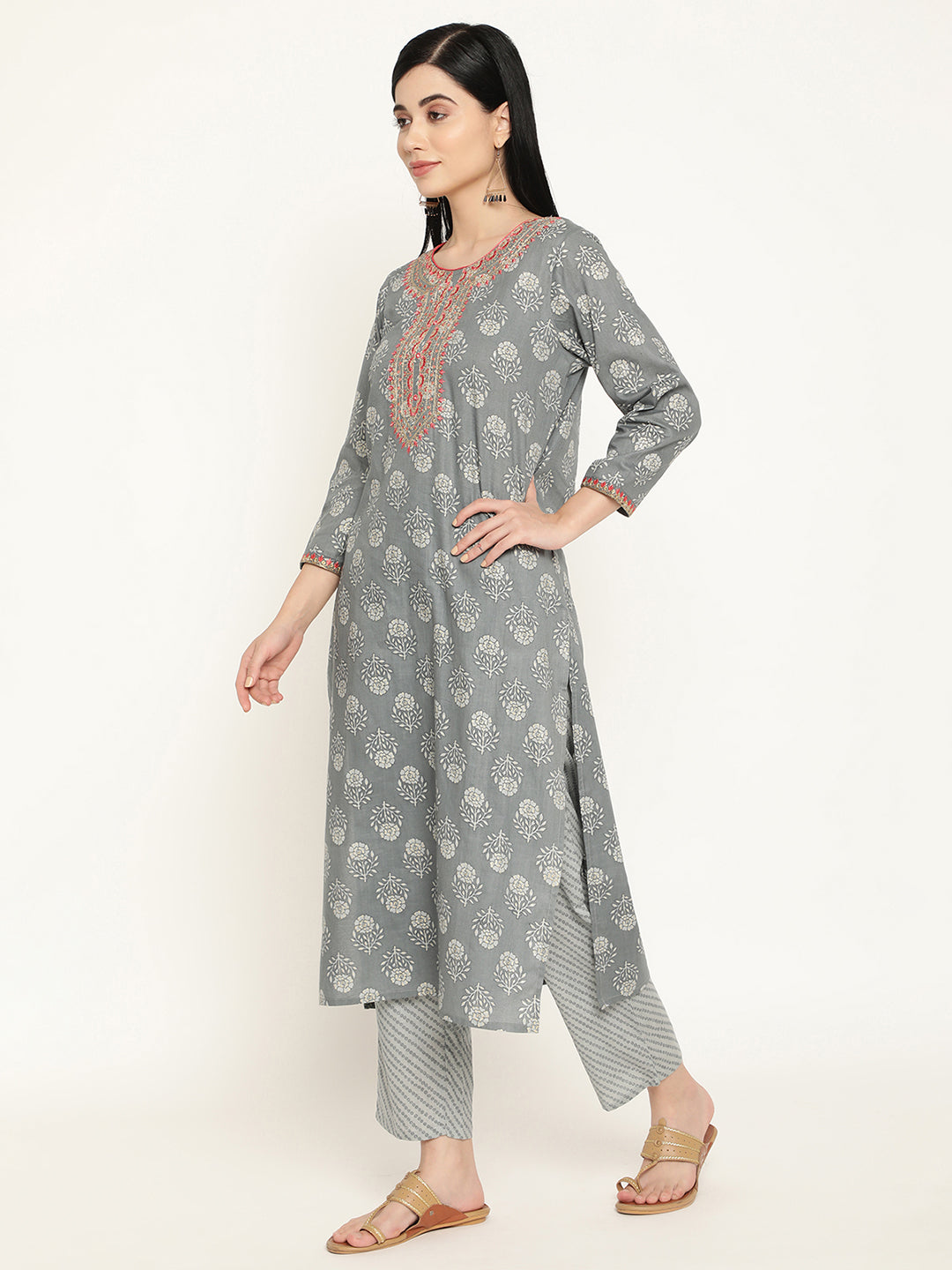 BeIndi Women's Delicately Embroidered Grey Printed Kurta With Pant