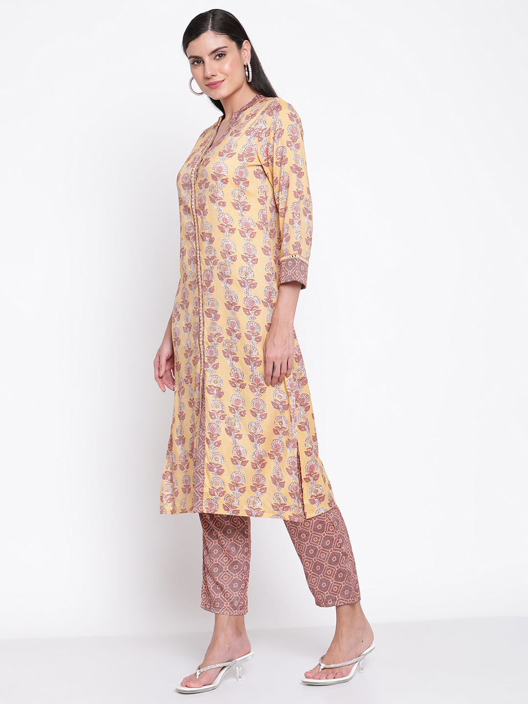 Be Indi Women Yellow & Brown Printed Mirror Work Straight Kurta with Trousers