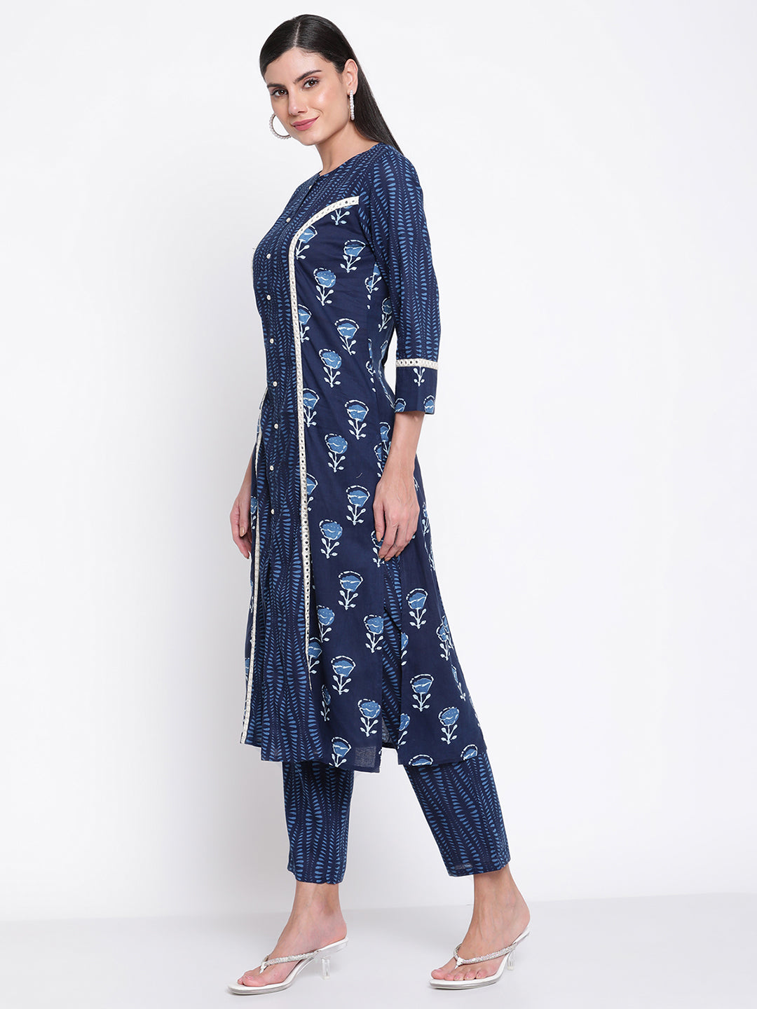 Be indi sale kurtis