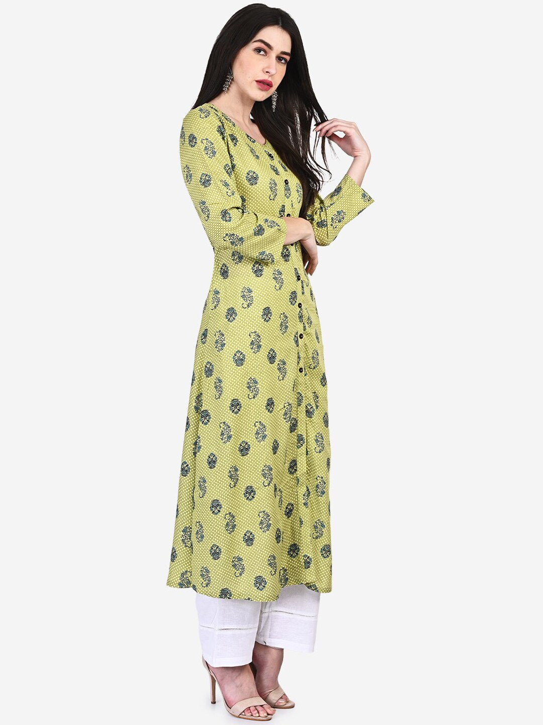 Be Indi Floral Embroidered Kurta