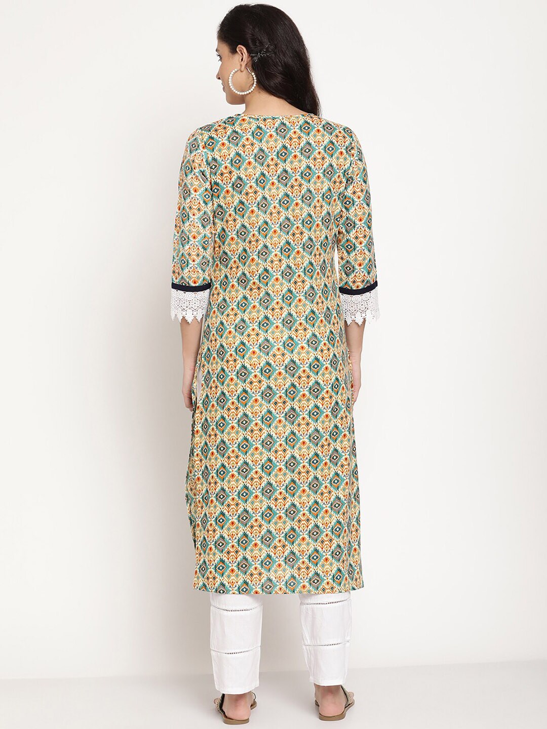 Be Indi Women Green Ikat Design Contrast Trim And Cotton Design Lace Cuff Detaling Kurta