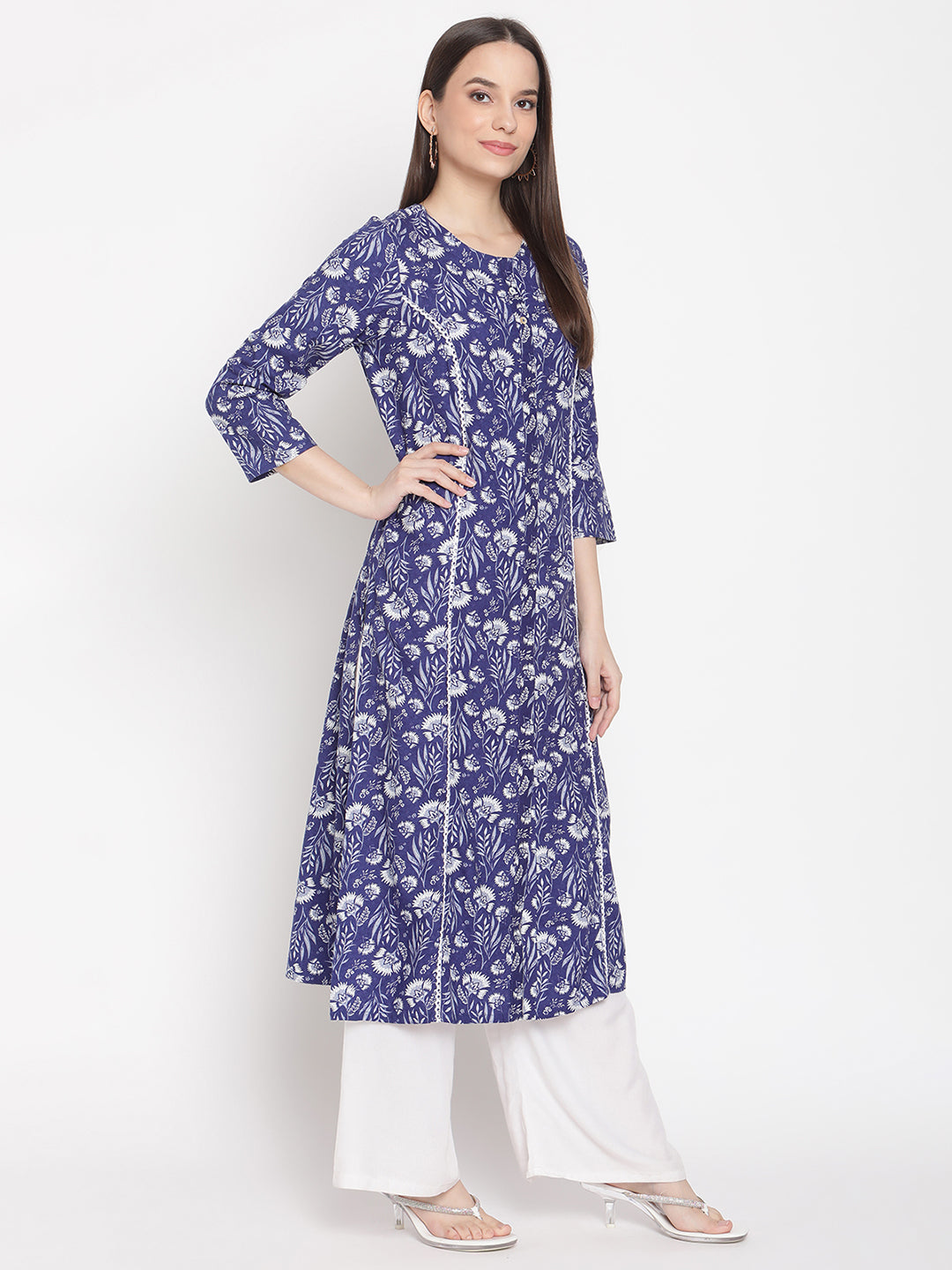 Be Indi Women Navy Blue & White Floral Printed Kurta