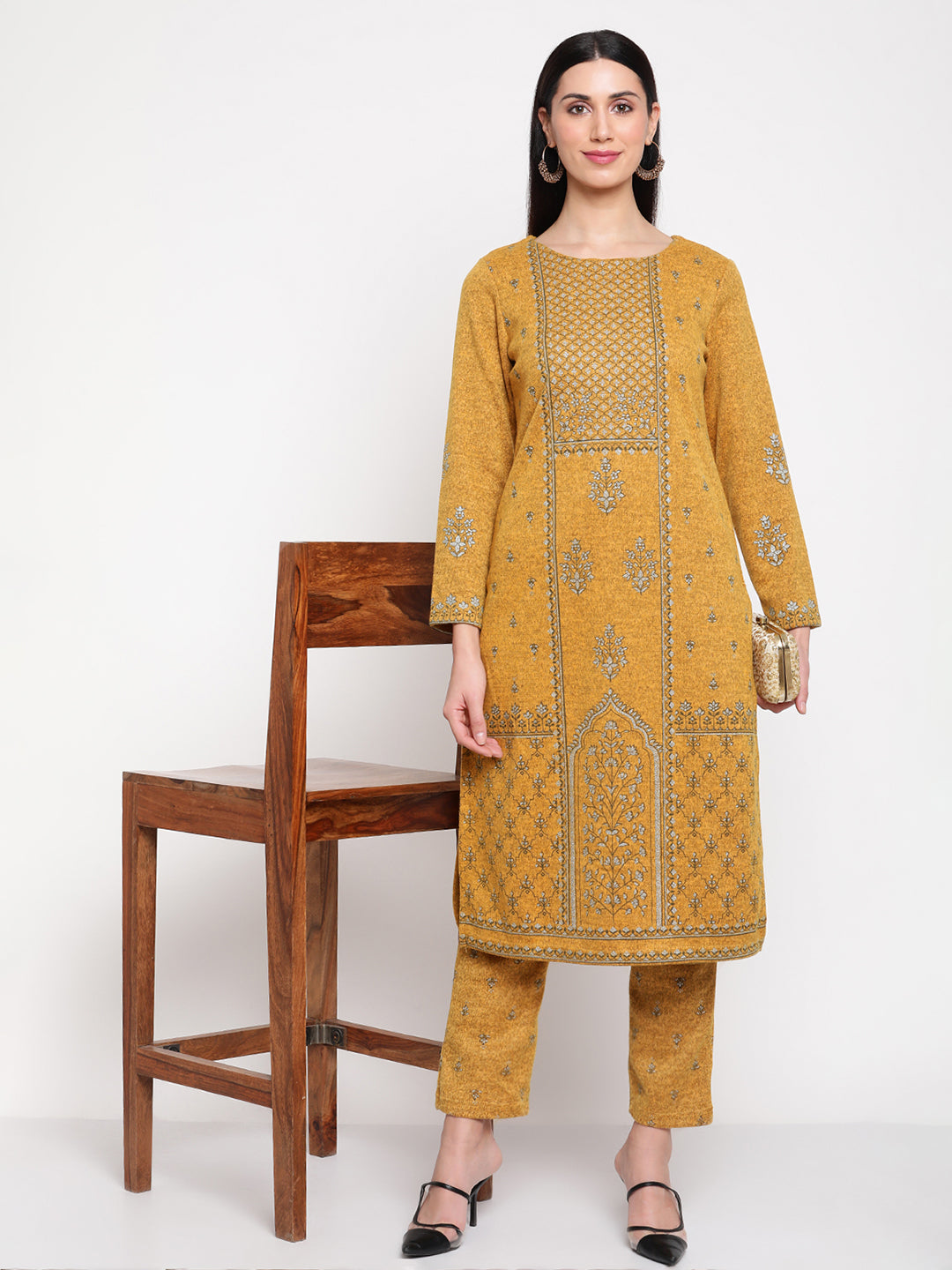 Be Indi Women Winter Karachi Mustard Block Printed Winter Kurta With Pant.