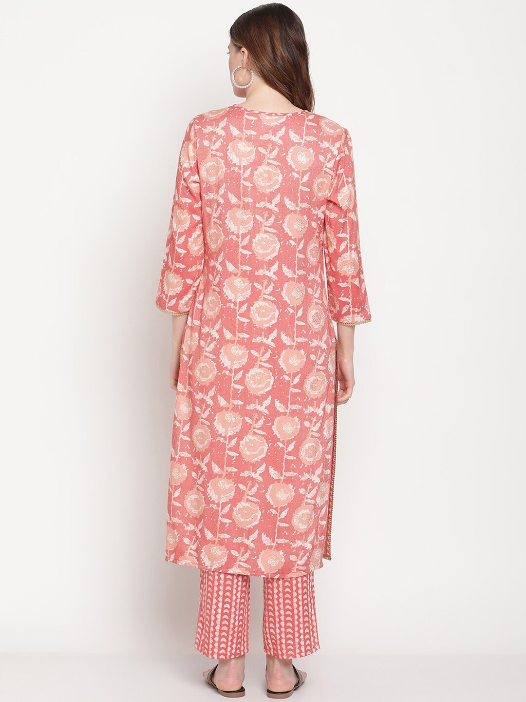 Be Indi Women Peach-Coloured Floral Printed Kurta with Trousers