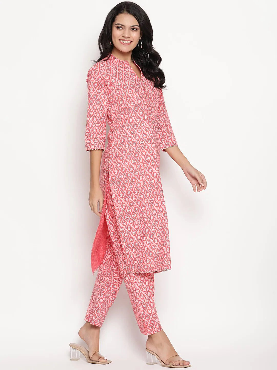 Women pink color white printed sequenced straight kurta, straight Pant