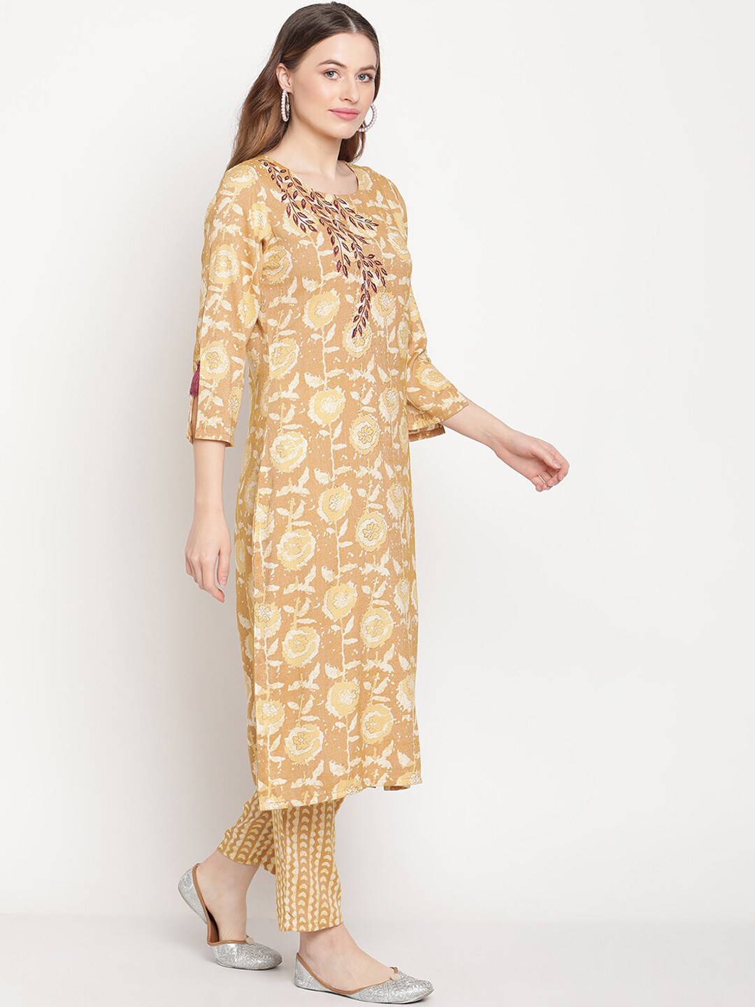 Be Indi Women Mustard Thread & Zari Embroidered Kurta With Elasticated Pant