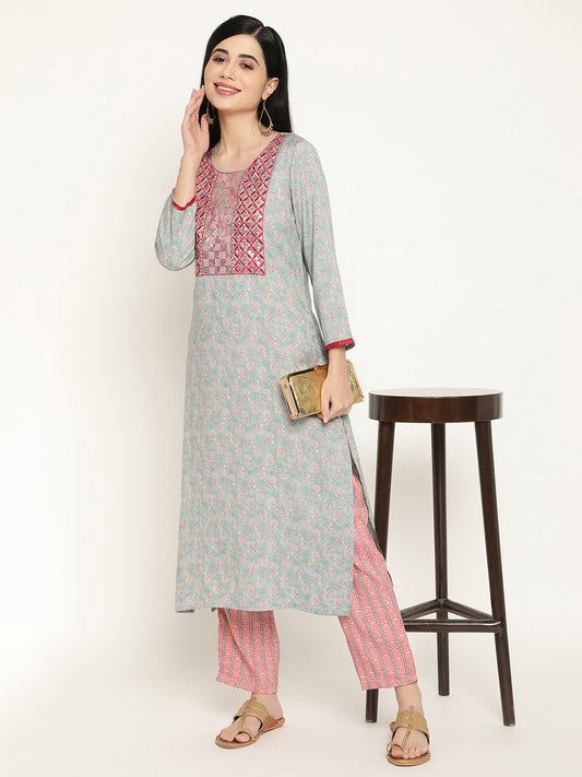BeIndi Women's Sea Green Yoke Design Kurta With Delicate Sequinned Embroidered Thread Work And Pant