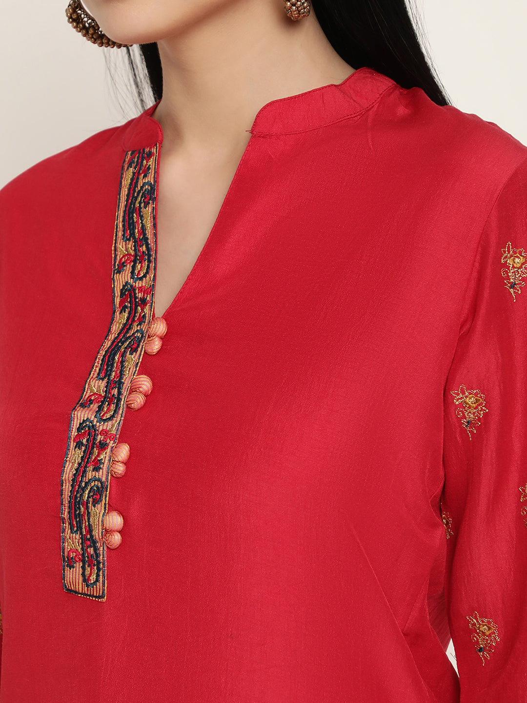 BeIndi Women's Fuchsia Embroidered, Mandarin Collar Kurta.Pant & Silk Printed Dupatta With Tassels